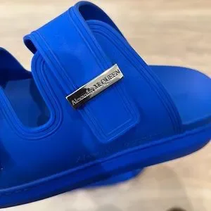 Alexander McQueen | Shoes | Alexander Mcqueen Sandals Size 1  display picture 2